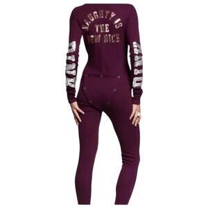 VS PINK Bling Thermal Naughty New Nice One Piece Pajama Size Small Butt Flap